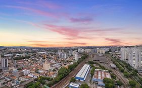 Apartamento em Osasco com Piscina Aquecida e Ar condicionado